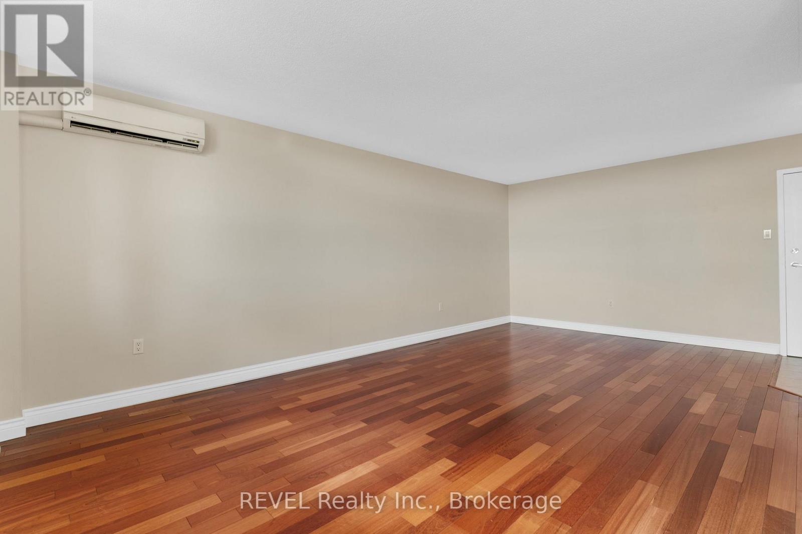 502 - 6390 Huggins Street, Niagara Falls, Ontario  L2H 1H1 - Photo 10 - X12155220