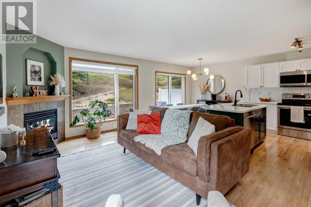Property at 109, Rocky Vista Circle NW image 3