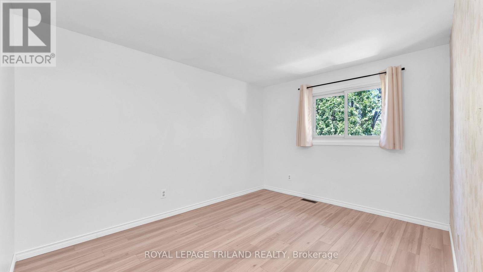 113 Monmore Road, London North, Ontario  N6G 2W7 - Photo 17 - X12143836