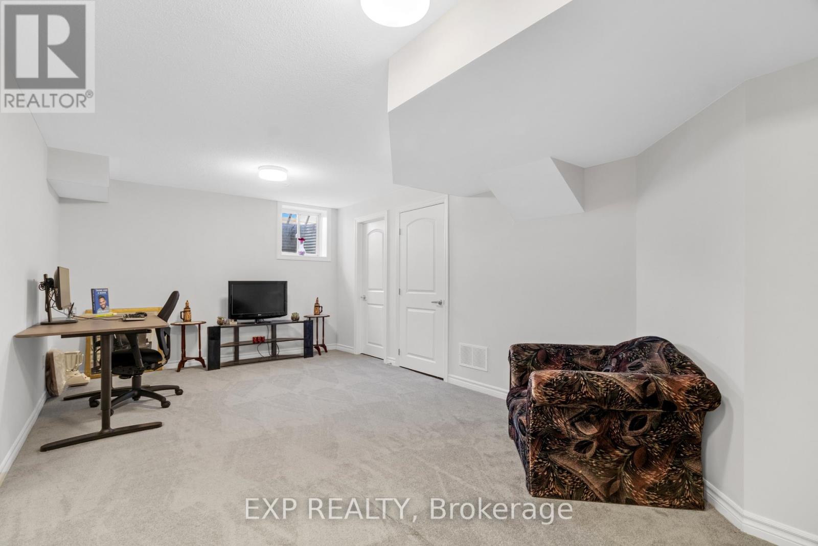 560 Flagstaff Drive, Ottawa, Ontario  K2J 6W1 - Photo 31 - X12131813