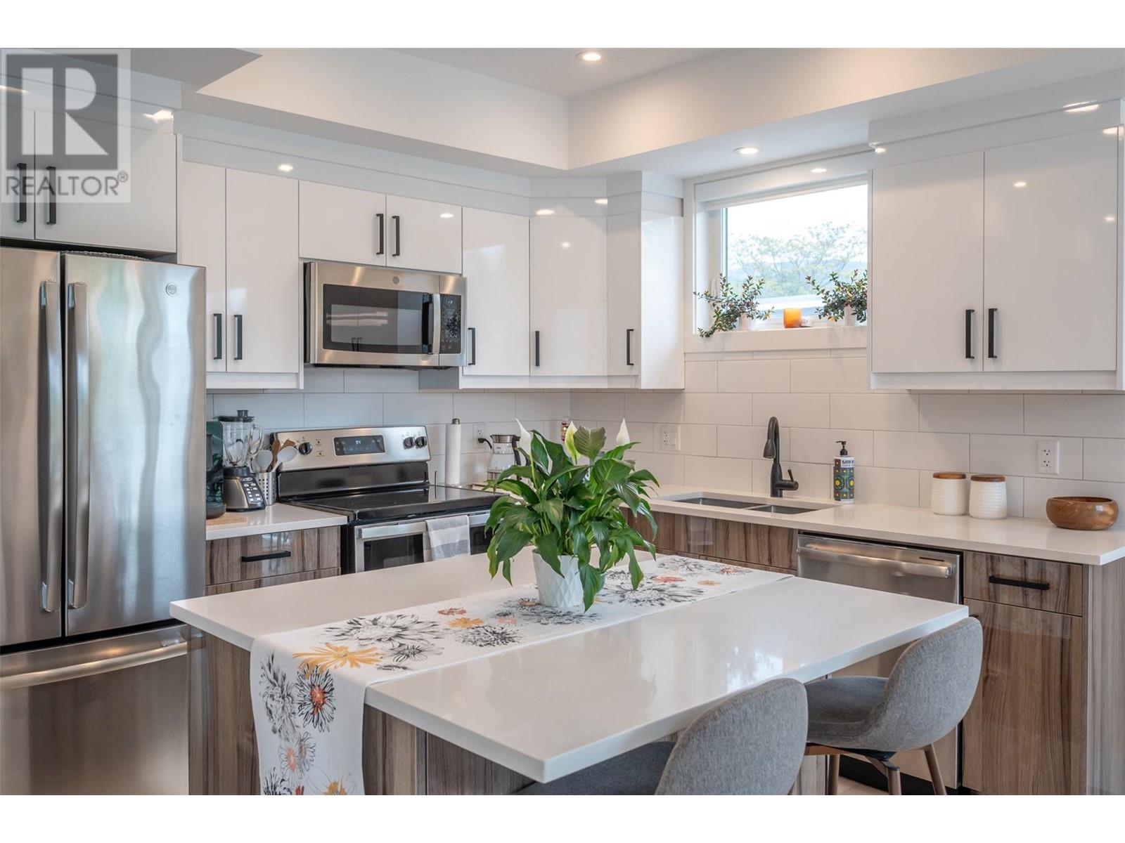 210 Scott Avenue Unit# 108, Penticton, British Columbia  V2A 2J5 - Photo 12 - 10347773