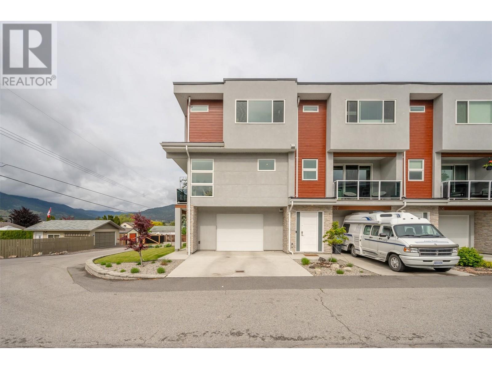 210 Scott Avenue Unit# 108, Penticton, British Columbia  V2A 2J5 - Photo 3 - 10347773