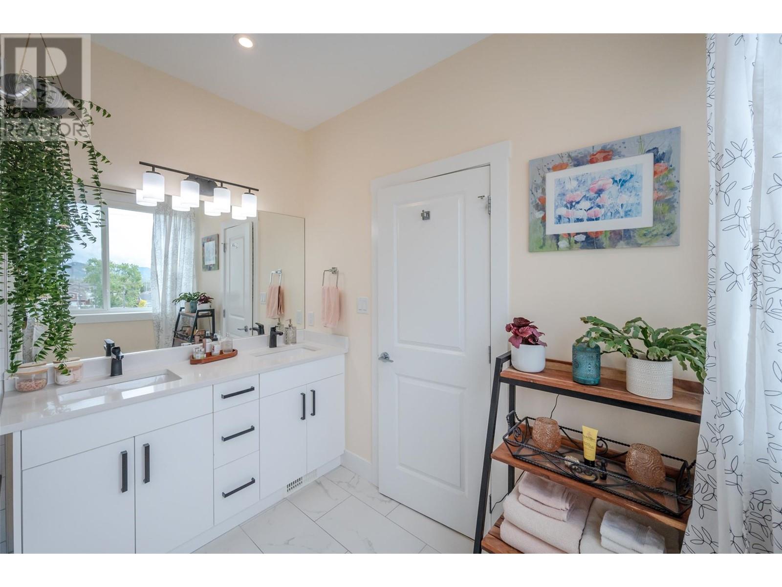 210 Scott Avenue Unit# 108, Penticton, British Columbia  V2A 2J5 - Photo 41 - 10347773