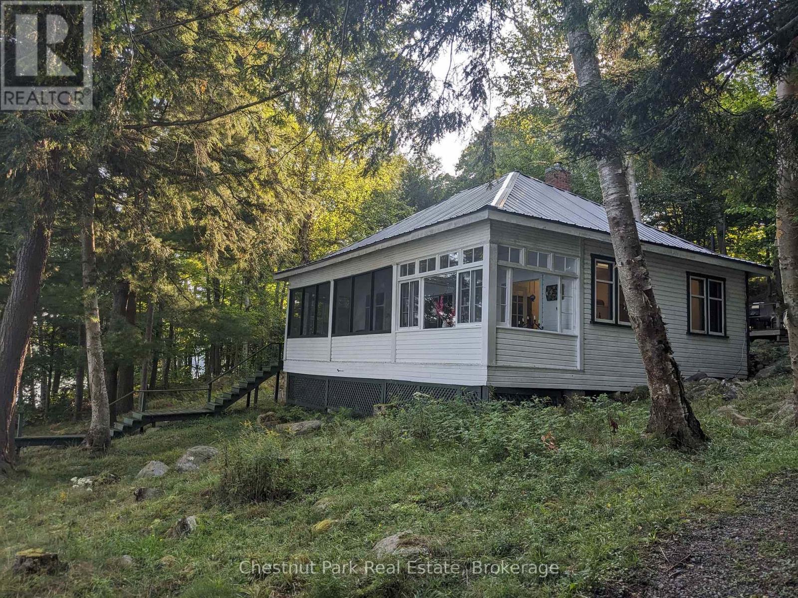 76 Tobin Island, Muskoka Lakes (Medora), Ontario  P0B 1J0 - Photo 10 - X12152765