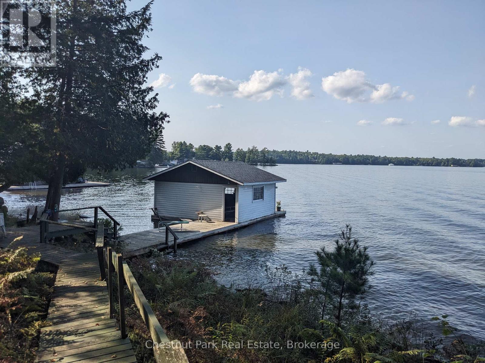 76 Tobin Island, Muskoka Lakes (Medora), Ontario  P0B 1J0 - Photo 3 - X12152765