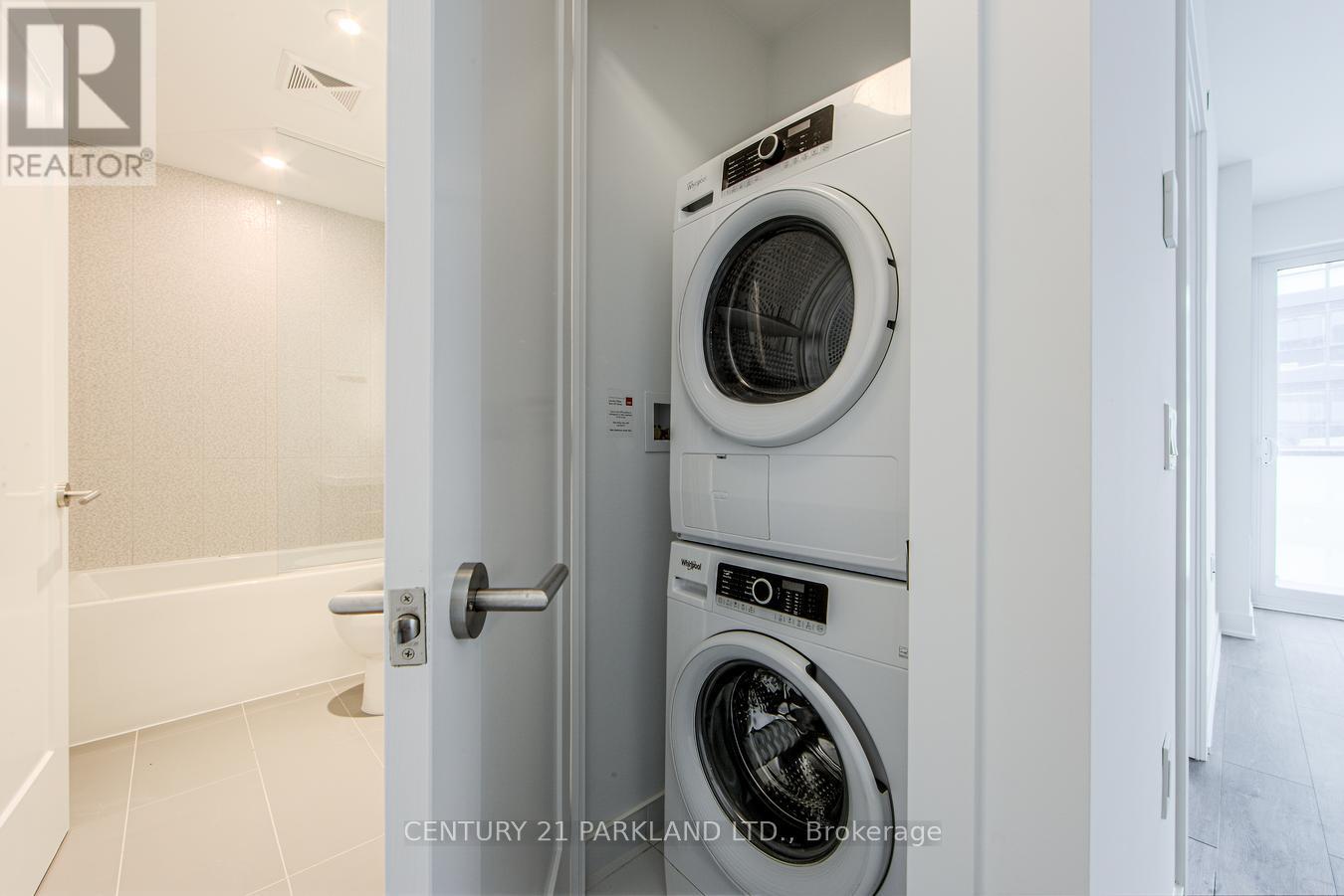 3206 - 575 Bloor Street E, Toronto, Ontario  M4W 0B2 - Photo 20 - C12156355