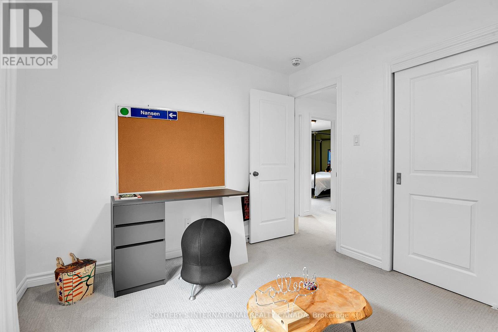 727 Bunchberry Way, Ottawa, Ontario  K1T 3T8 - Photo 23 - X12156339