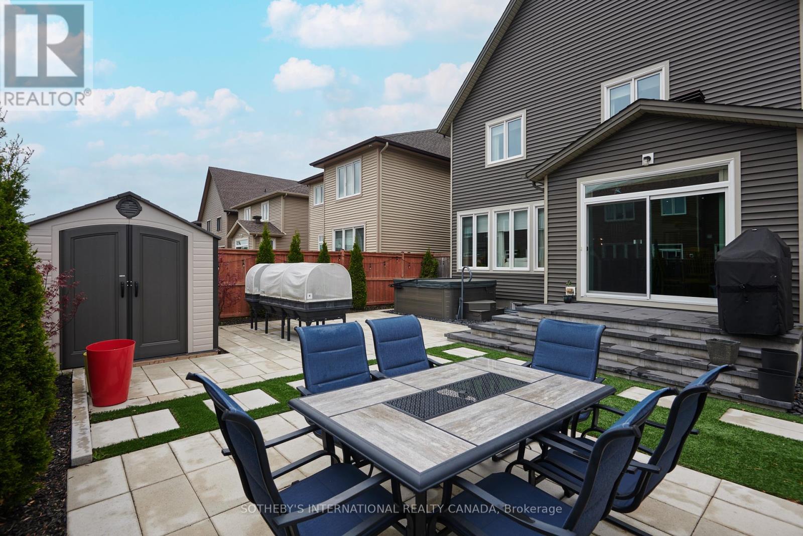 727 Bunchberry Way, Ottawa, Ontario  K1T 3T8 - Photo 28 - X12156339