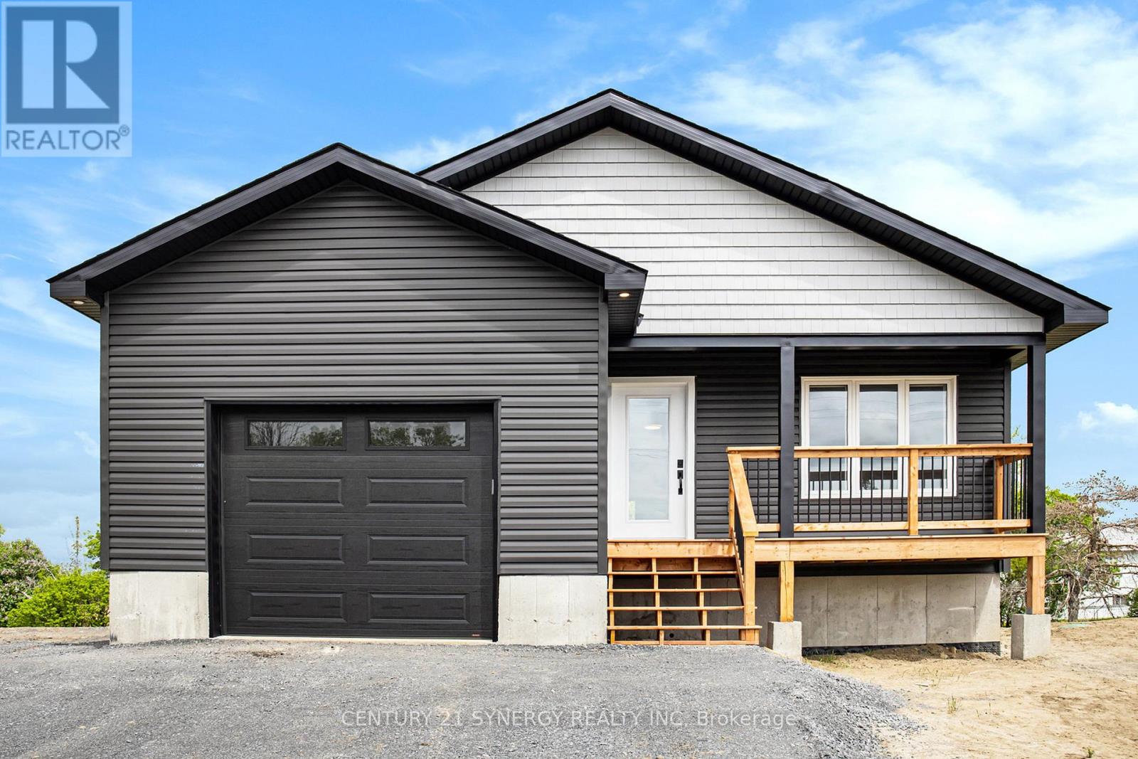 B - 2579 County Rd 7 Road, North Dundas, Ontario  K0C 1H0 - Photo 1 - X12156360