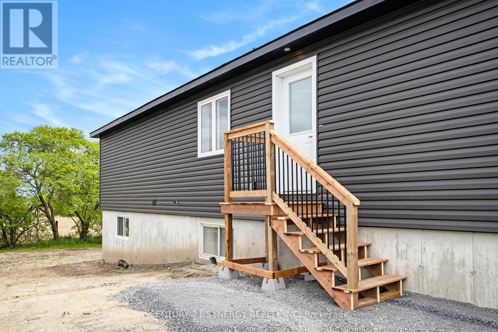 B - 2579 County Rd 7 Road, North Dundas, Ontario  K0C 1H0 - Photo 2 - X12156360