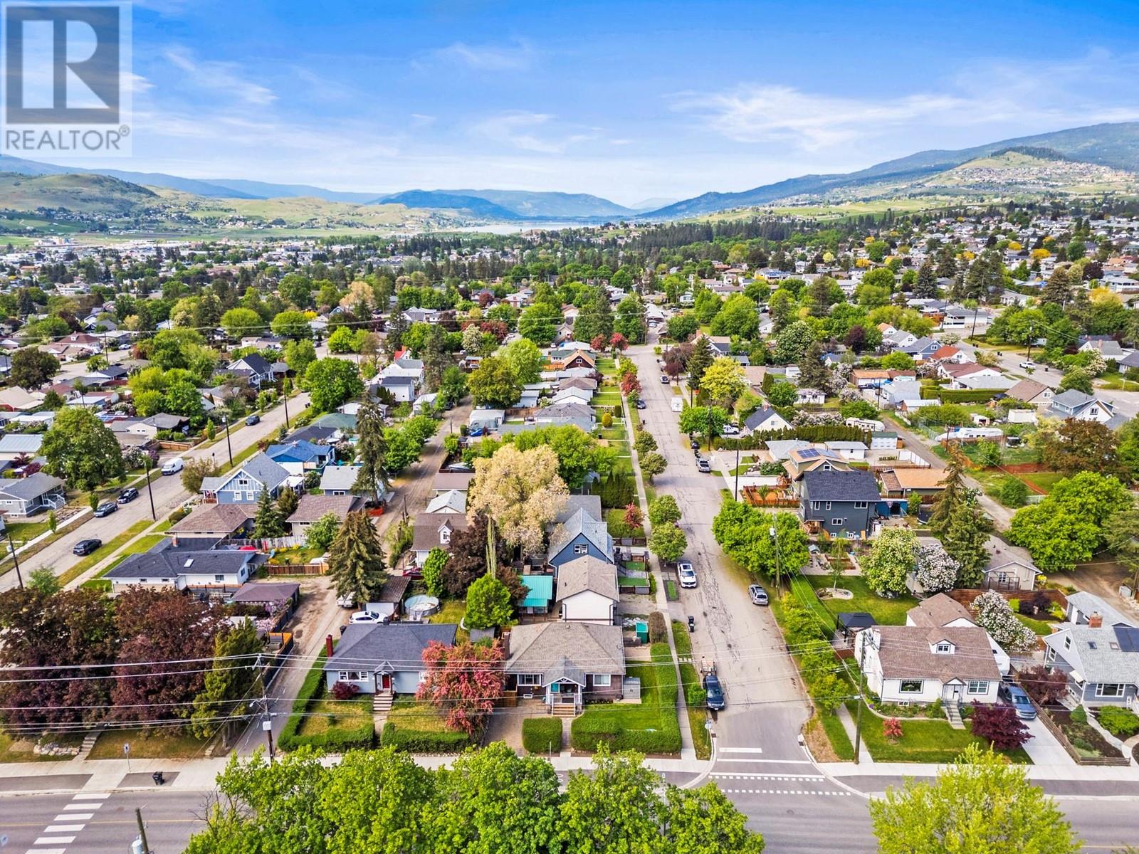 1601 32 Avenue, Vernon, British Columbia  V1T 2J2 - Photo 44 - 10348103