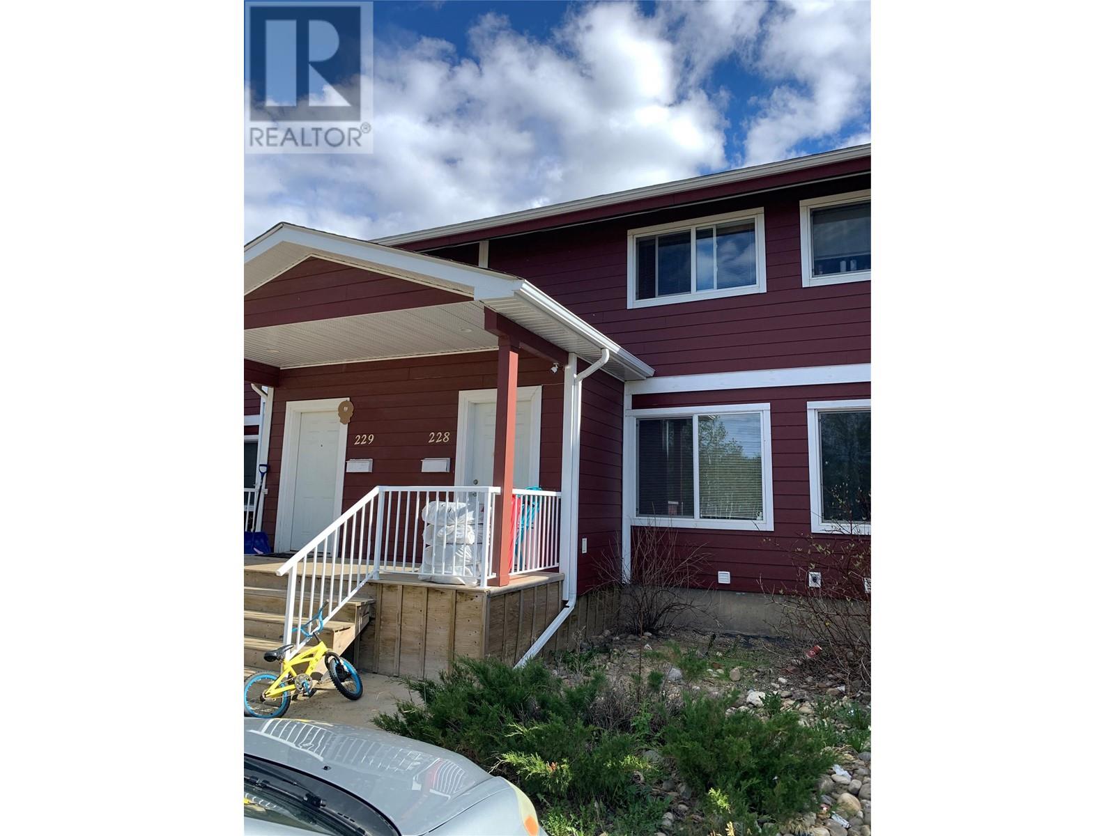 1716 WILLOWBROOK Crescent Unit# 228, dawson creek, British Columbia
