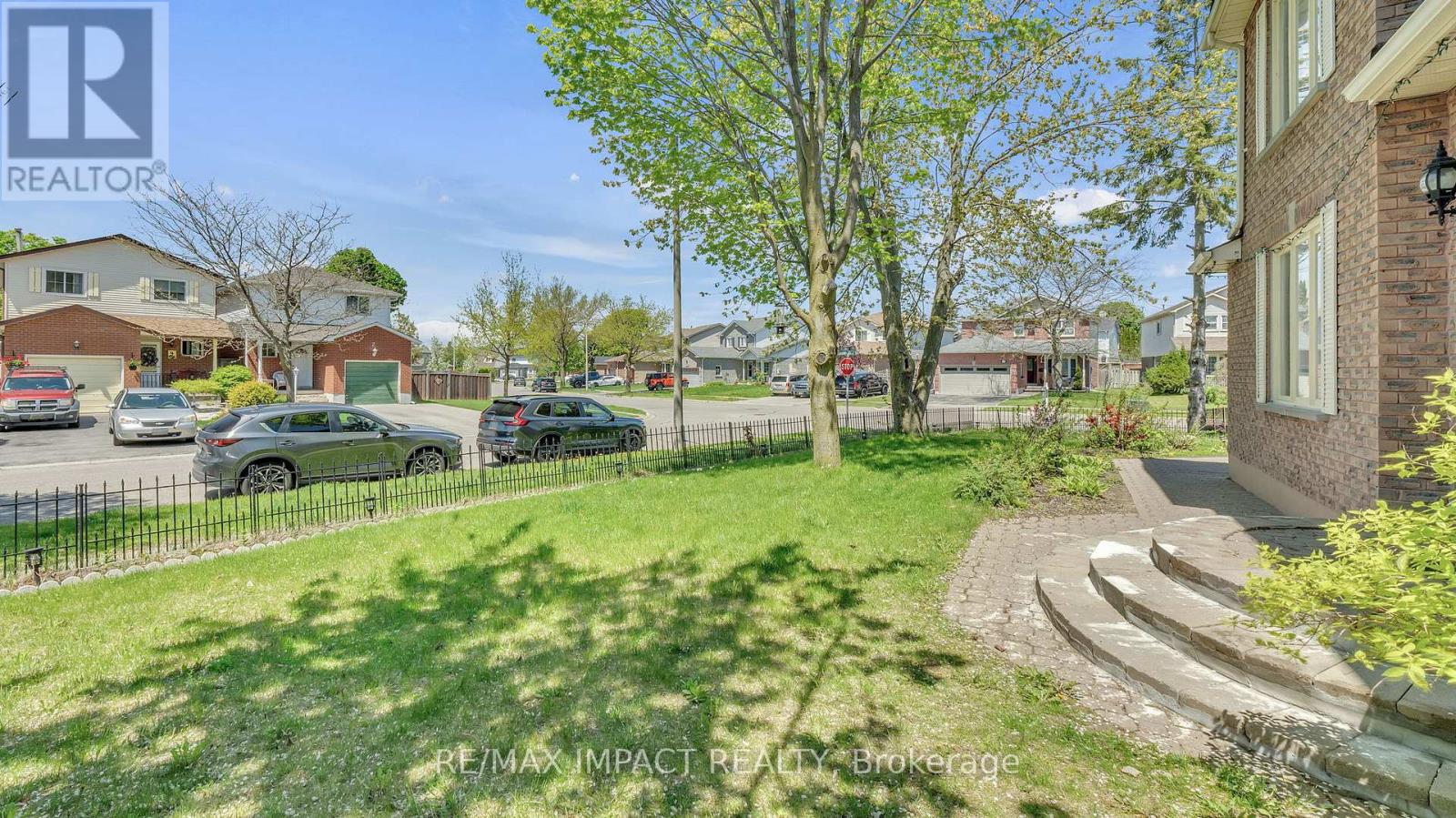 1 Beechnut Crescent, Clarington, Ontario  L1E 1Y5 - Photo 6 - E12156334