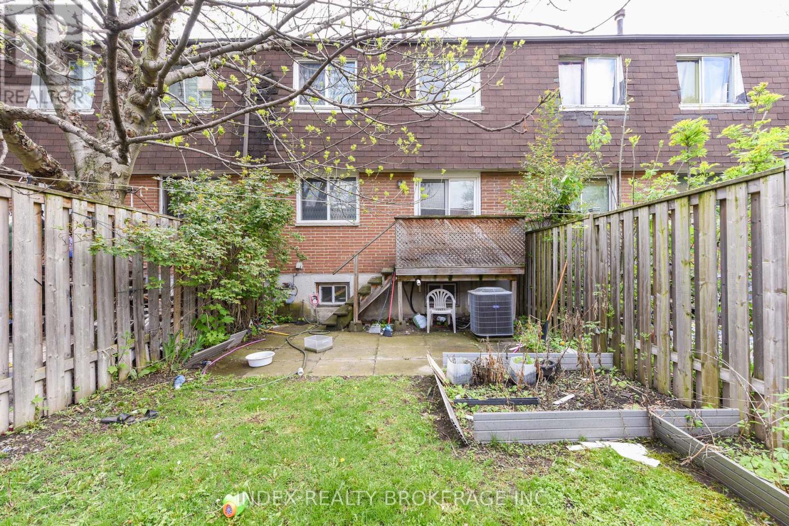 50 - 7475 Goreway Drive, Mississauga, Ontario  L4T 3T3 - Photo 42 - W12155385