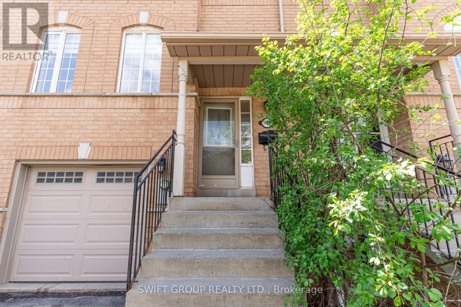 2569 Gill Crescent, Oakville, Ontario  L6H 6P3 - Photo 5 - W12156332