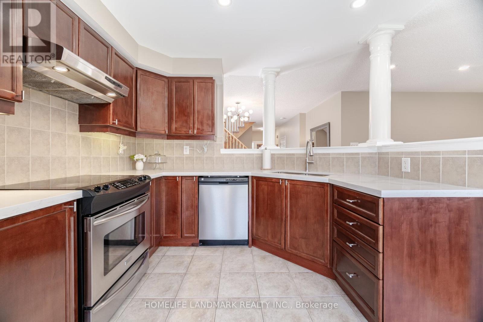 845 Mckay Crescent, Milton, Ontario  L9T 6L3 - Photo 16 - W12156367