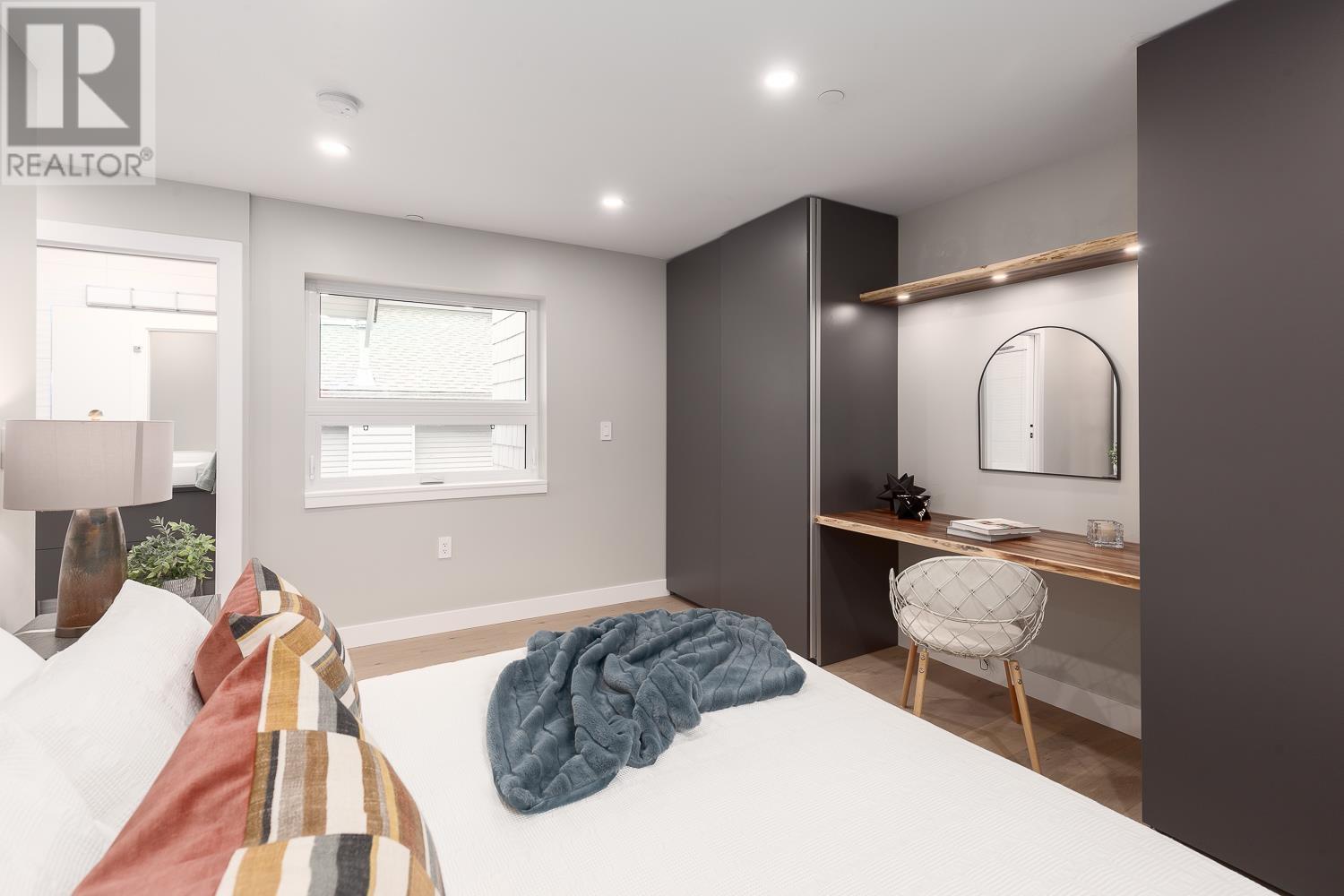 Listing Picture 24 of 40 : 3372 FLEMING STREET, Vancouver / 溫哥華 - 魯藝地產 Yvonne Lu Group - MLS Medallion Club Member