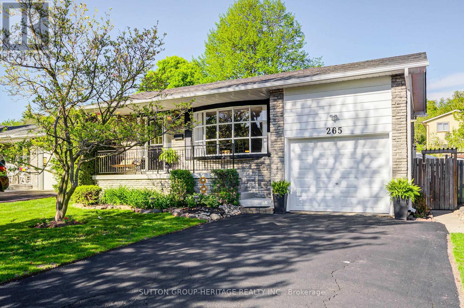 265 Viewmount Street, Oshawa, Ontario  L1H 7C2 - Photo 1 - E12154298