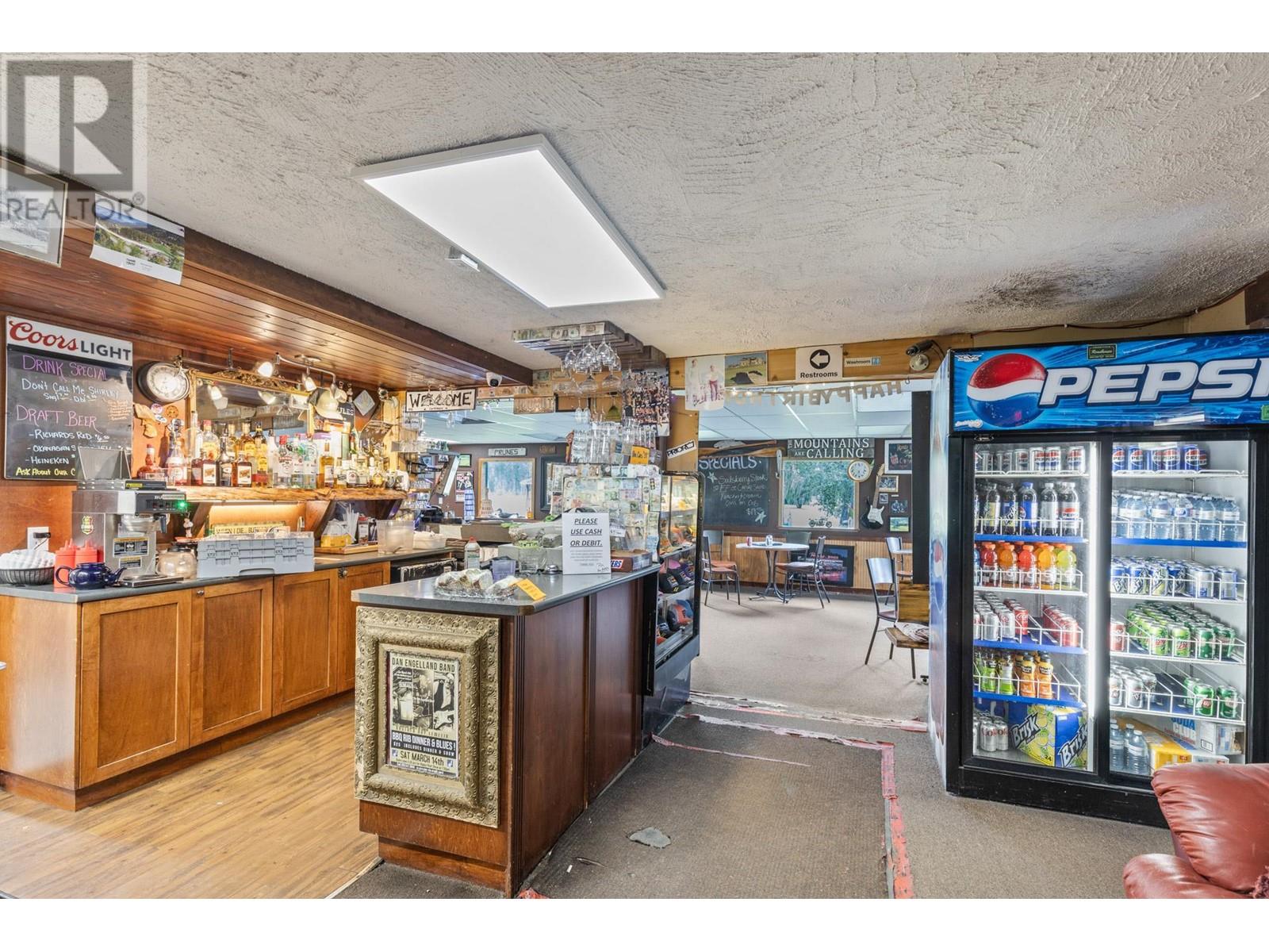 1361 6 Highway, Cherryville, British Columbia  V0E 2G1 - Photo 8 - 10348004