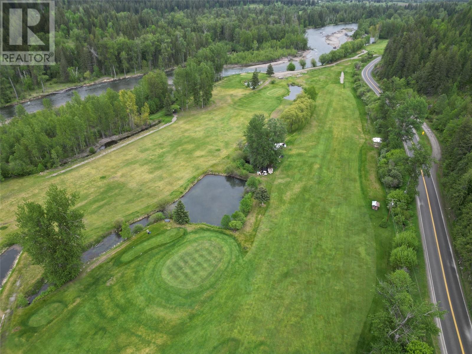 1361 6 Highway, Cherryville, British Columbia  V0E 2G1 - Photo 4 - 10348003