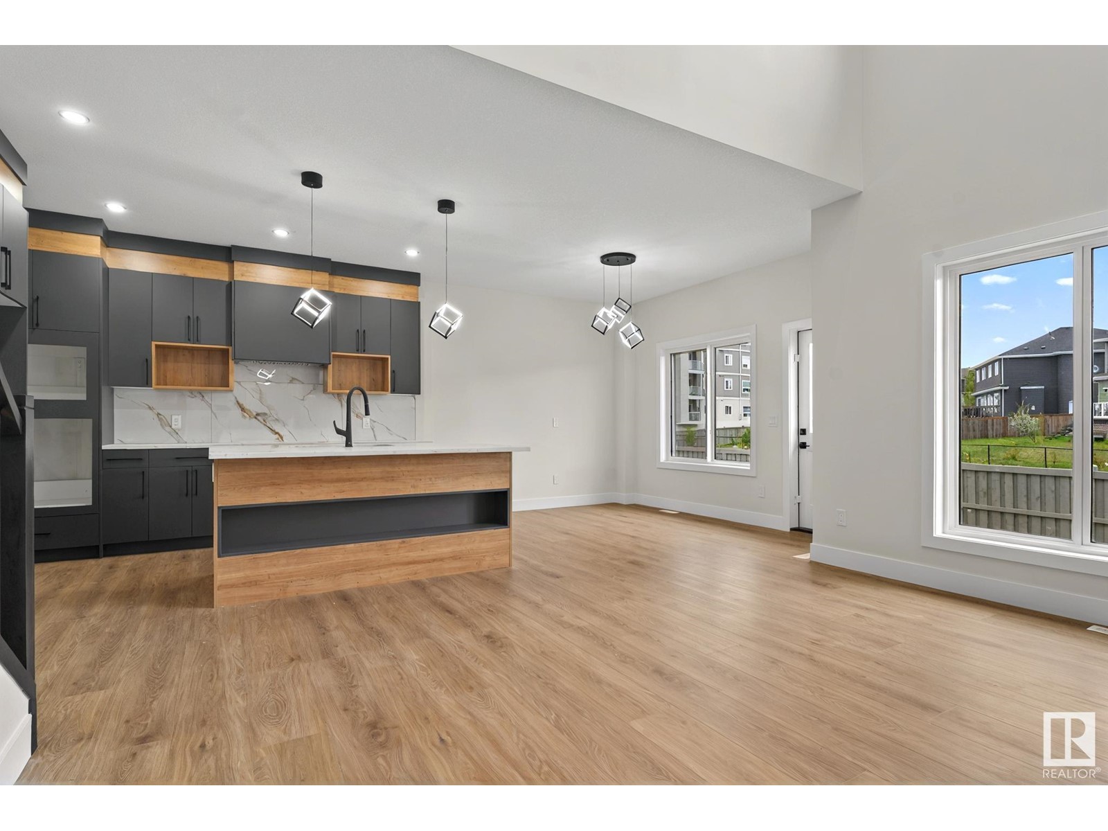 Property at 3162 magpie WY NW image 5