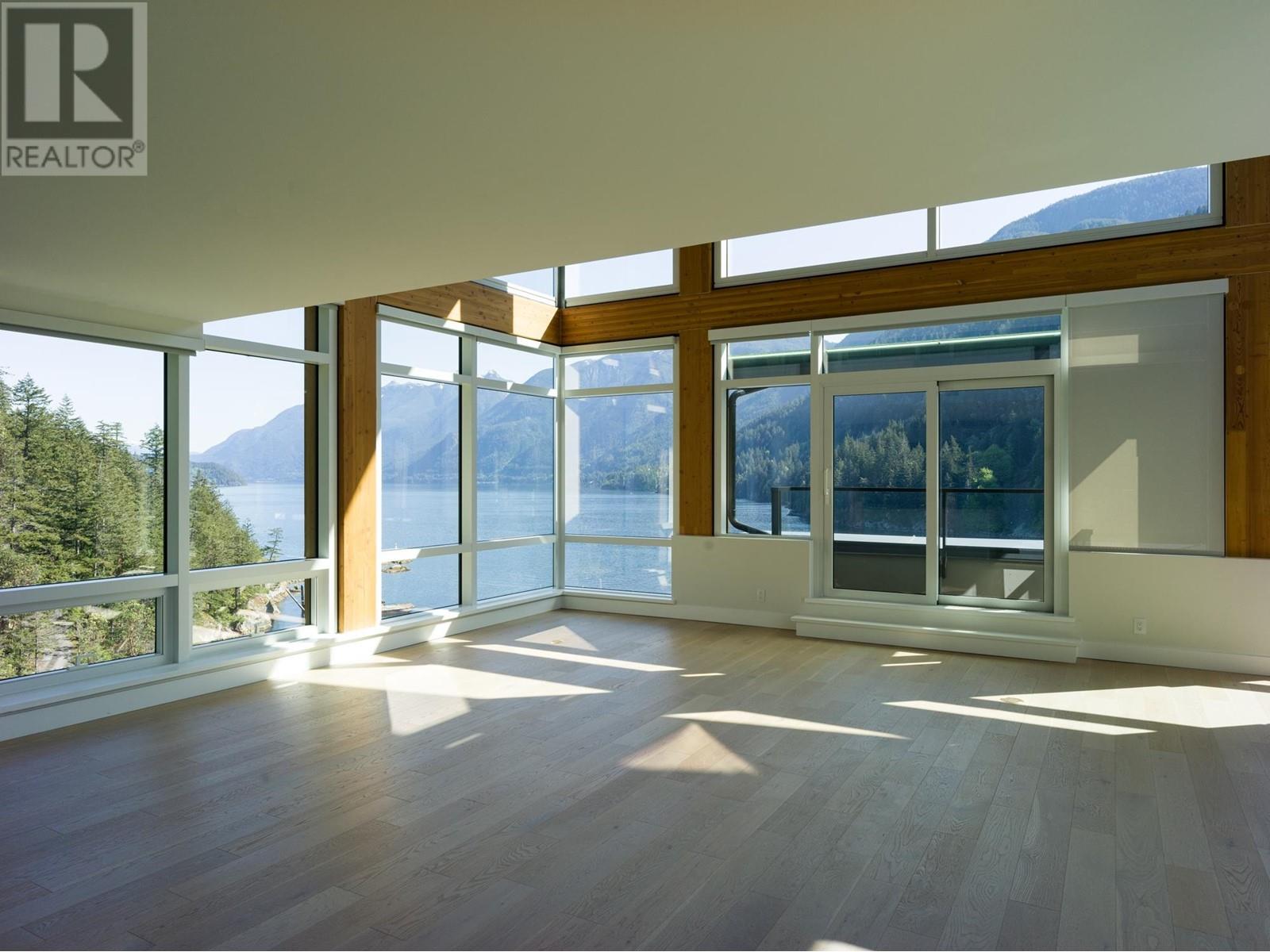 1101 6707 NELSON AVENUE, West Vancouver, British Columbia