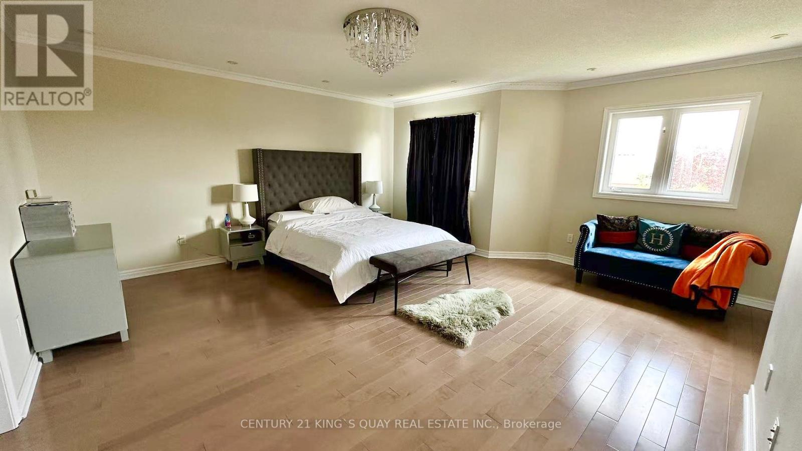 5 Earl Grey Court, Richmond Hill, Ontario  L4B 4E8 - Photo 11 - N12156390