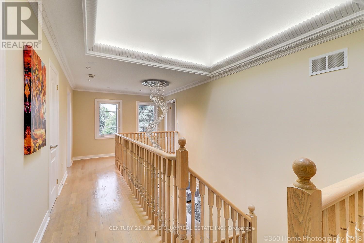 5 Earl Grey Court, Richmond Hill, Ontario  L4B 4E8 - Photo 8 - N12156390