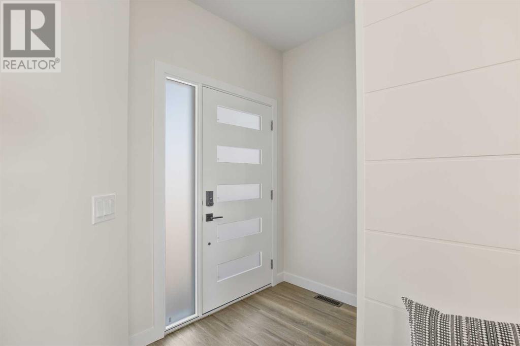 30 Athens Place, Blackfalds, Alberta  T4M 0N5 - Photo 3 - A2222227