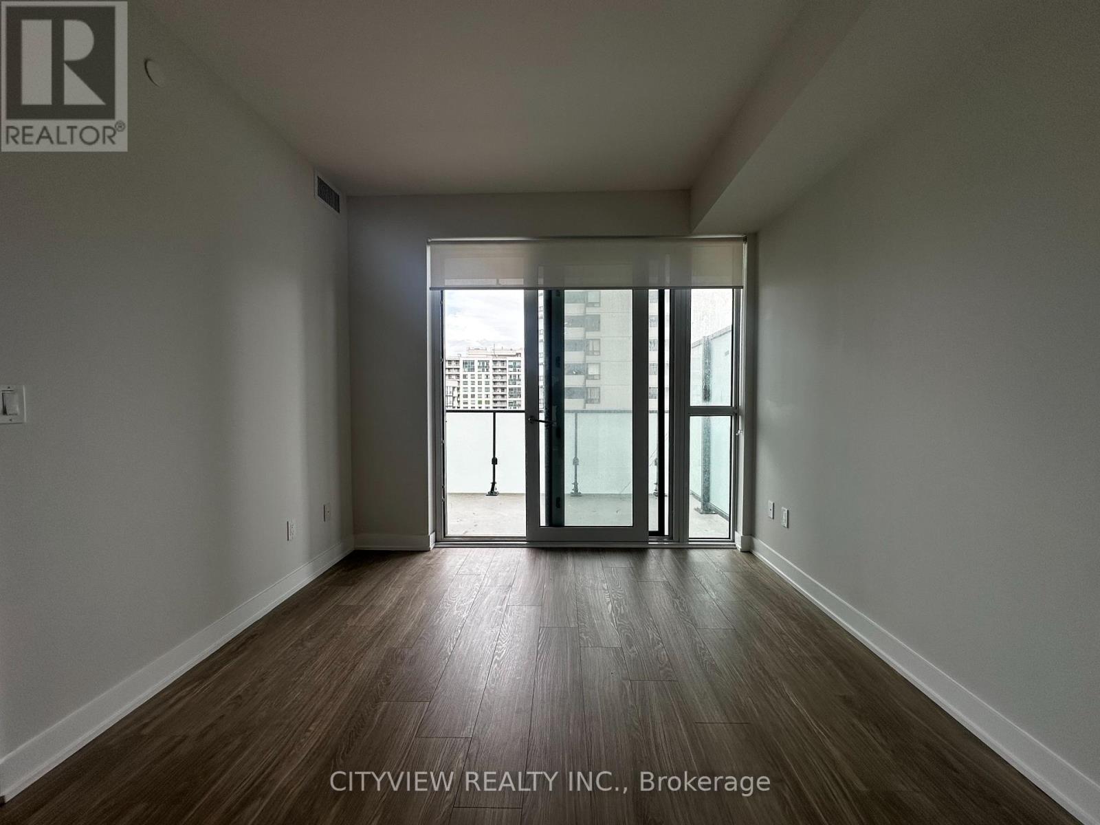 1409 - 430 Square One Drive, Mississauga, Ontario  L5B 0L6 - Photo 8 - W12156391