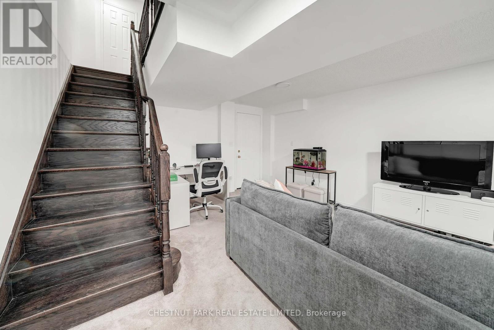 75 Ted Wray Circle, Toronto, Ontario  M3L 0G7 - Photo 31 - W12152338