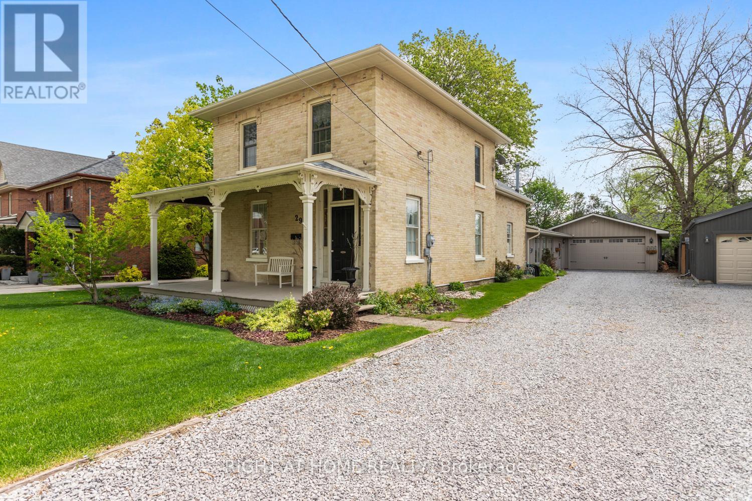 29 REGENT STREET, Kawartha Lakes, Ontario