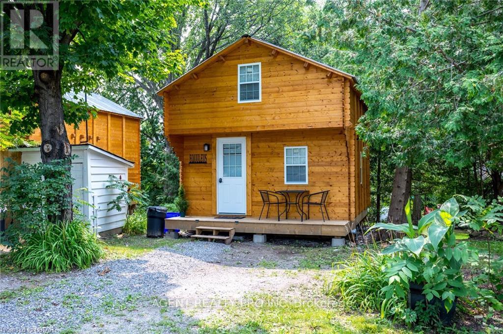 21 Oriole Road, Kawartha Lakes, Ontario  K0M 1N0 - Photo 7 - X12156401