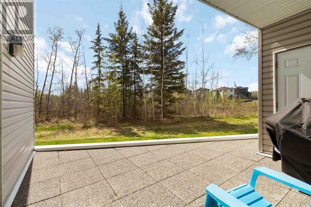 Property at 106, 921 Thickwood Boulevard image 3