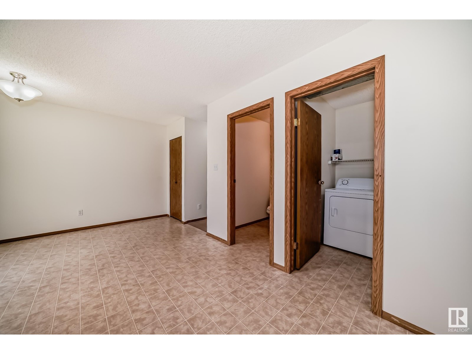 Property at #201 801 BOTHWELL DR image 5