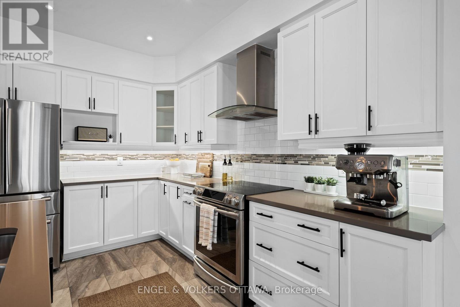 317 Ardmore Street, Ottawa, Ontario  K4M 0E2 - Photo 10 - X12156406