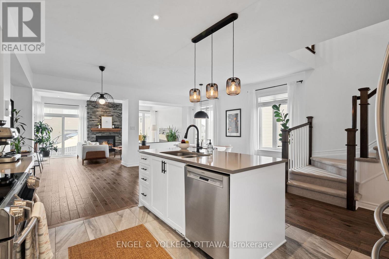 317 Ardmore Street, Ottawa, Ontario  K4M 0E2 - Photo 13 - X12156406