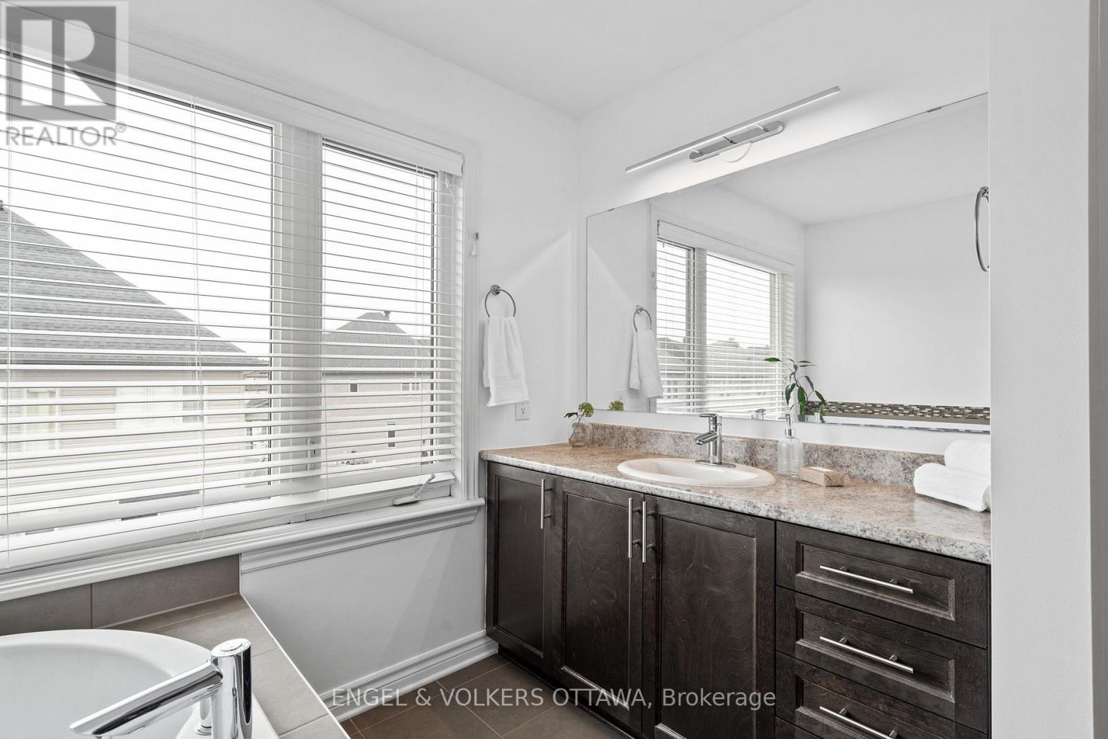 317 Ardmore Street, Ottawa, Ontario  K4M 0E2 - Photo 27 - X12156406