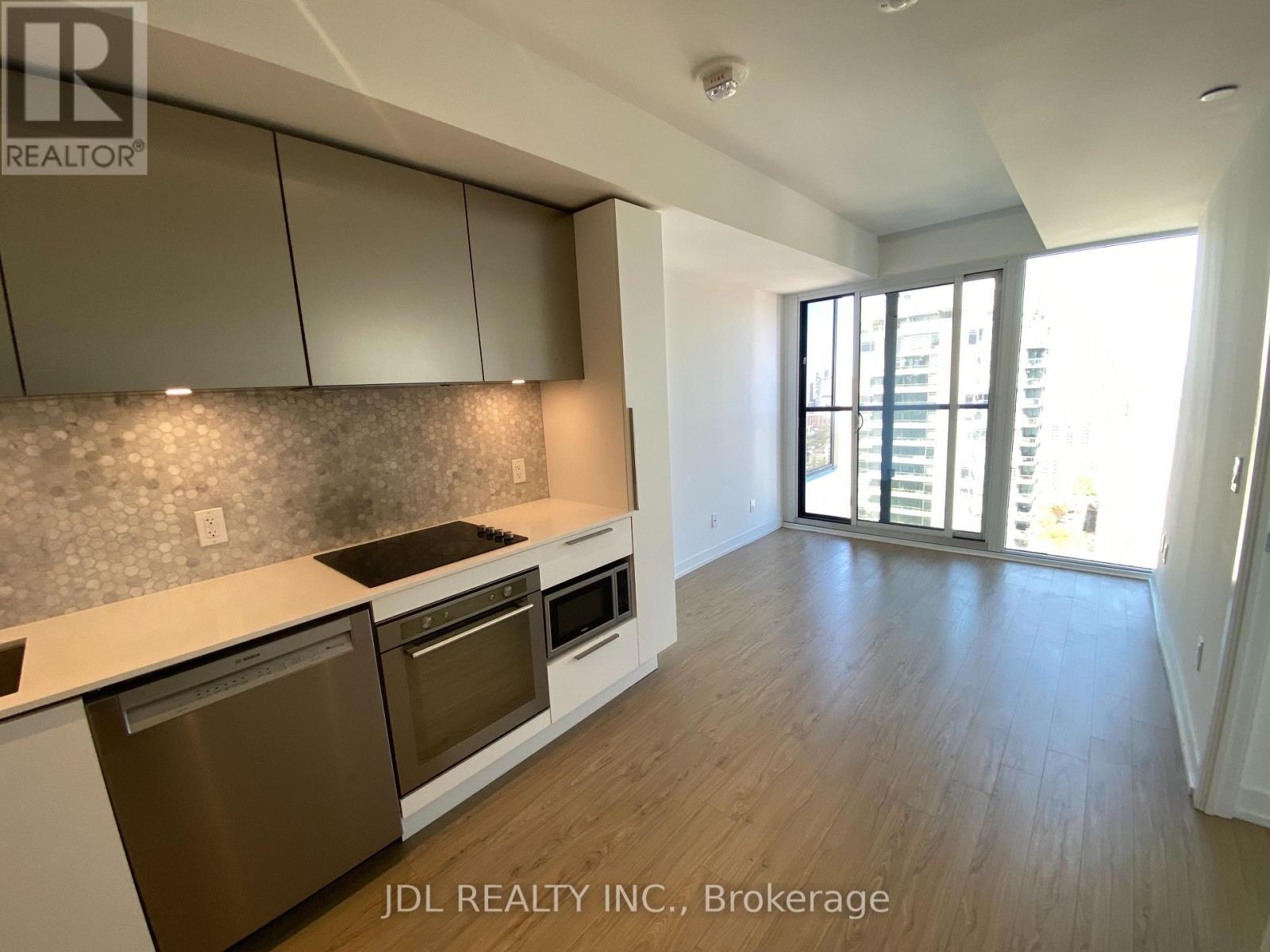 3315 - 85 Wood Street E, Toronto, Ontario  M4Y 0E8 - Photo 2 - C12156418