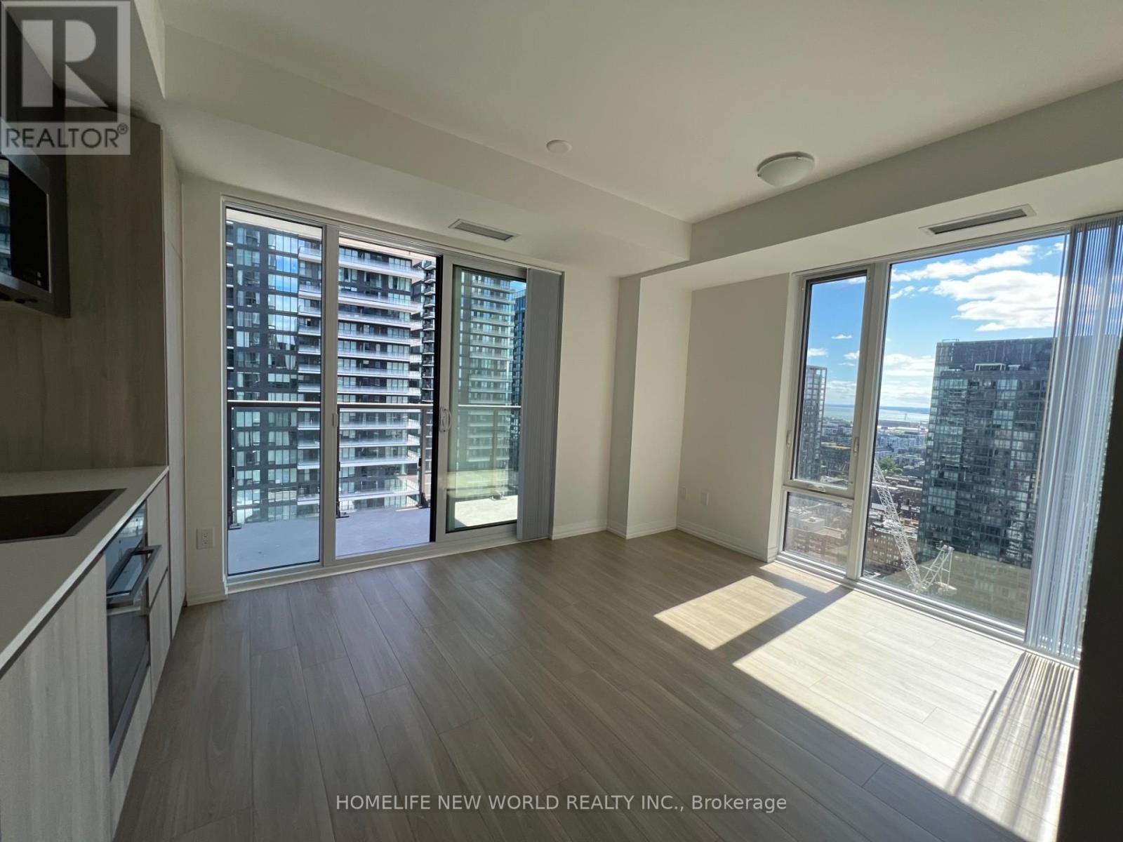 3612 - 8 Widmer Street, Toronto, Ontario  M5V 0W6 - Photo 5 - C12156451