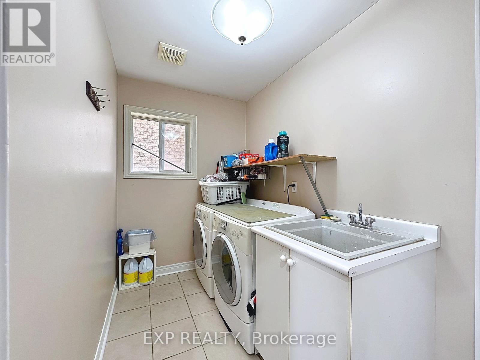 129 Ledgerock Drive, Vaughan, Ontario  L4H 2G7 - Photo 21 - N12156416