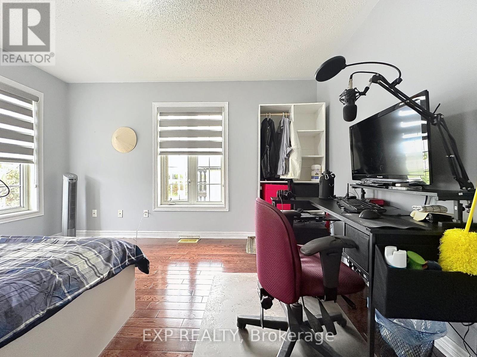 129 Ledgerock Drive, Vaughan, Ontario  L4H 2G7 - Photo 27 - N12156416