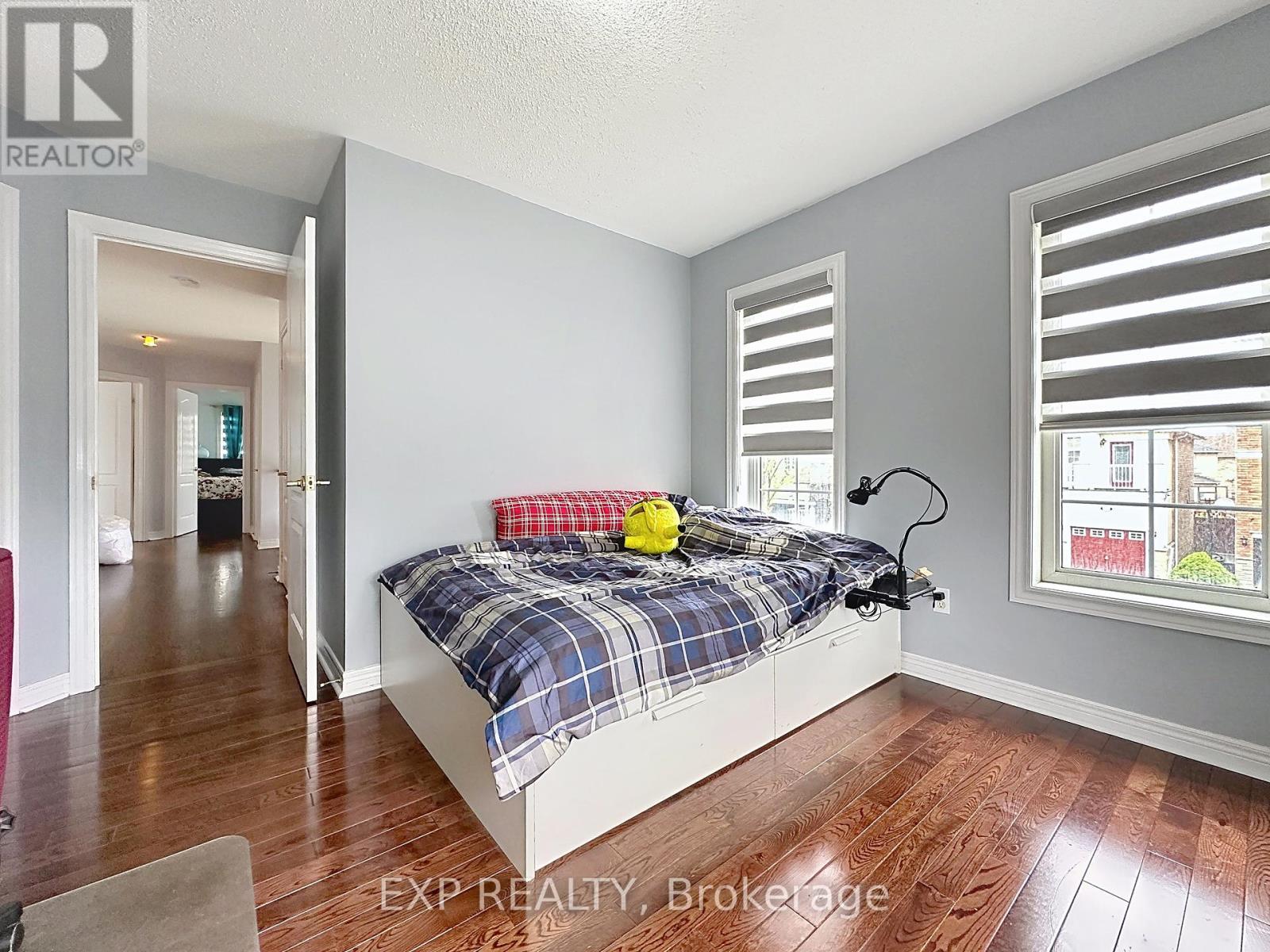 129 Ledgerock Drive, Vaughan, Ontario  L4H 2G7 - Photo 28 - N12156416