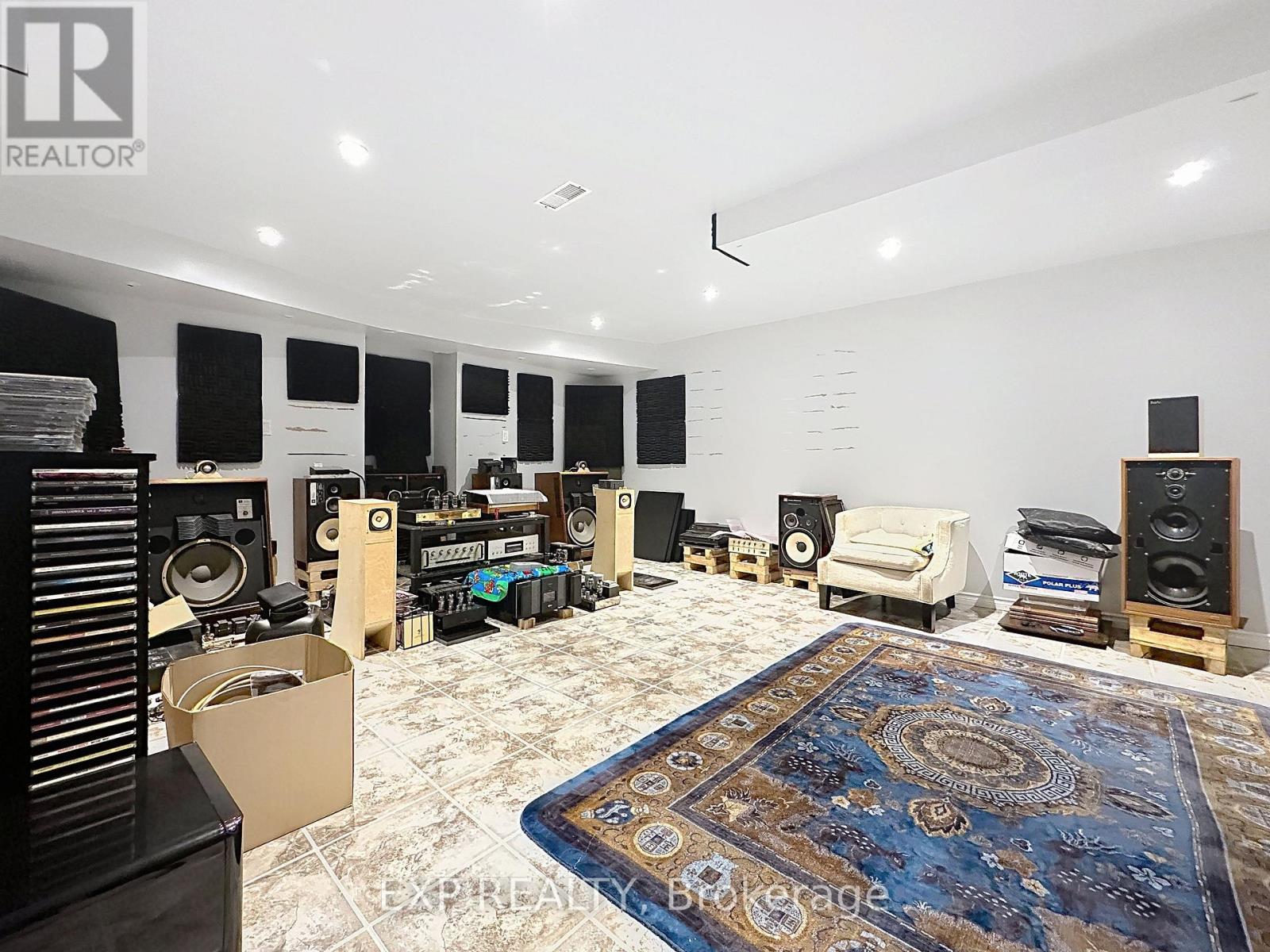 129 Ledgerock Drive, Vaughan, Ontario  L4H 2G7 - Photo 31 - N12156416