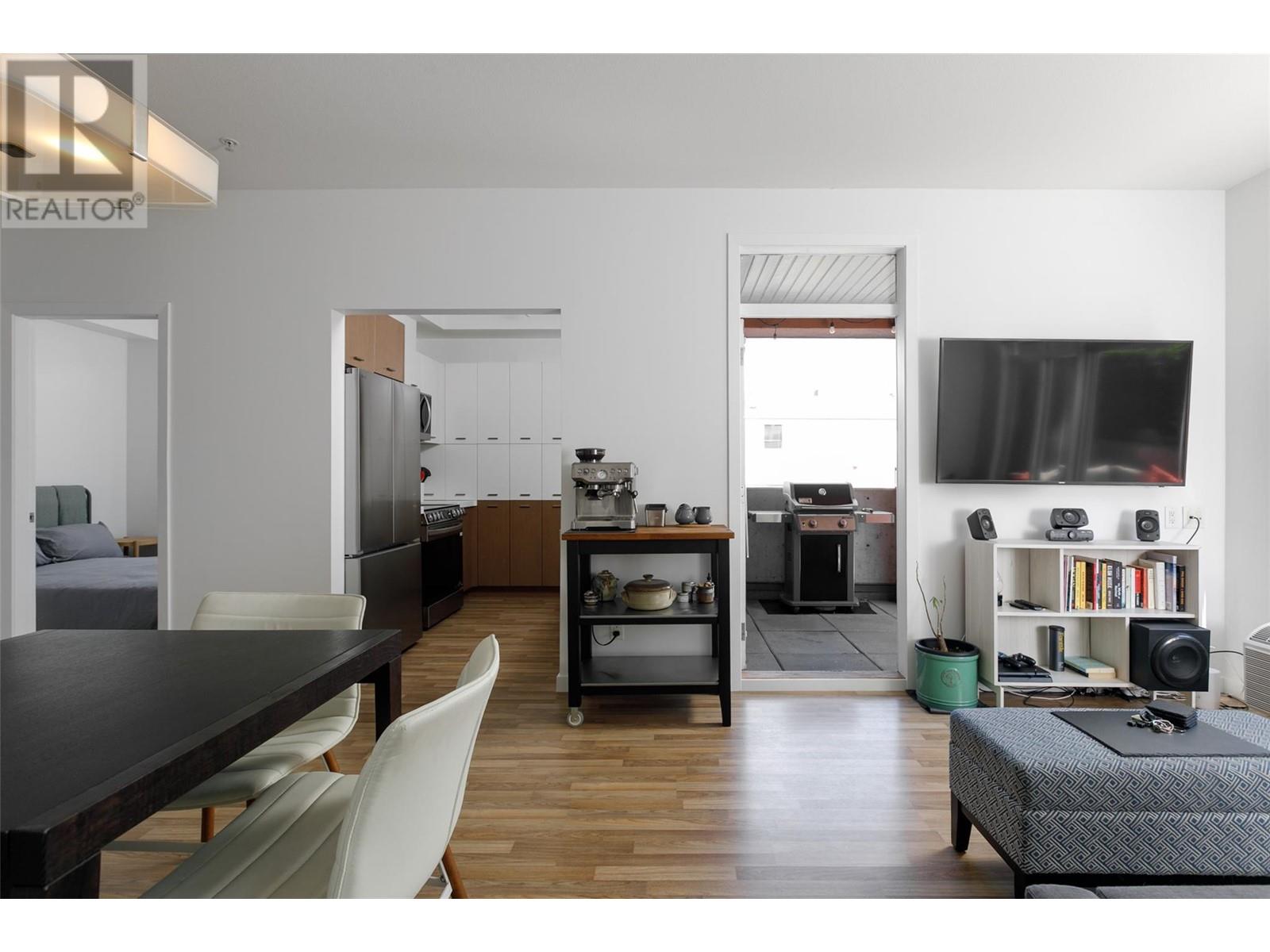 Property at 1550 Dickson Avenue Unit# 110 image 3