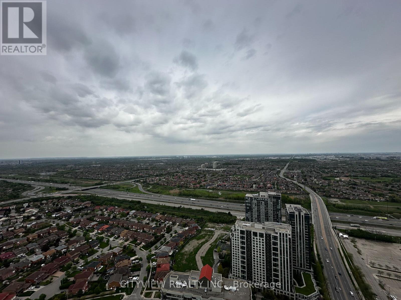 4809 - 430 Square One Drive, Mississauga, Ontario  L5B 0L6 - Photo 11 - W12156427