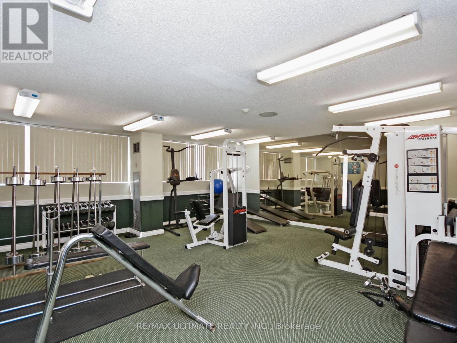 2101 - 3700 Kaneff Crescent, Mississauga, Ontario  L5A 4B8 - Photo 44 - W12156437