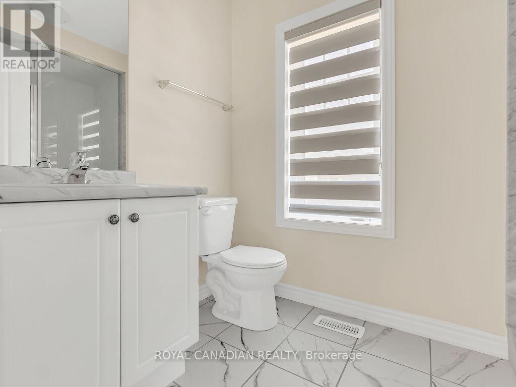 84 Rainbow Drive, Haldimand, Ontario  N3W 0G3 - Photo 17 - X12156395