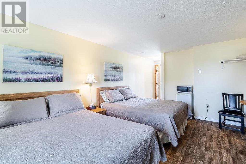 3117 Marks St, Hilton Beach, Ontario  P0R 1G0 - Photo 28 - SM250520