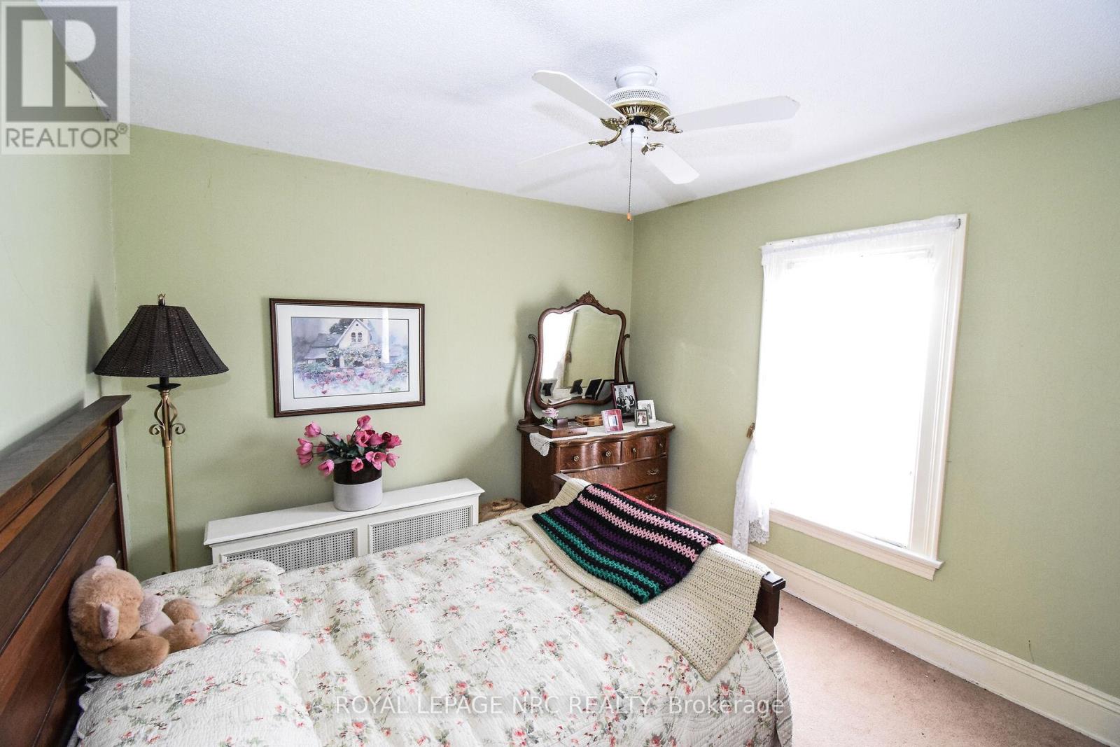 499 Townline Road, Niagara-On-The-Lake, Ontario  L2M 6W1 - Photo 11 - X12156473